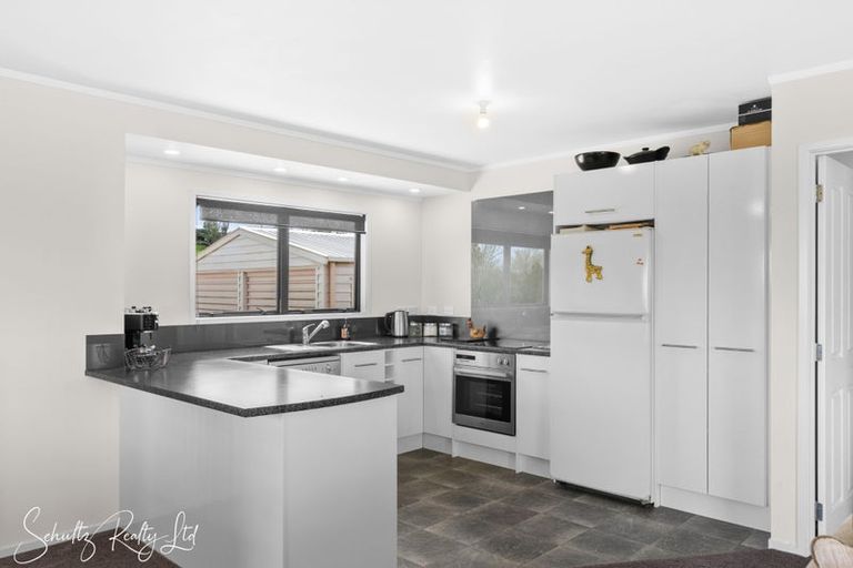 Photo of property in 31-33 Nikau Lane, Maungaturoto, 0520