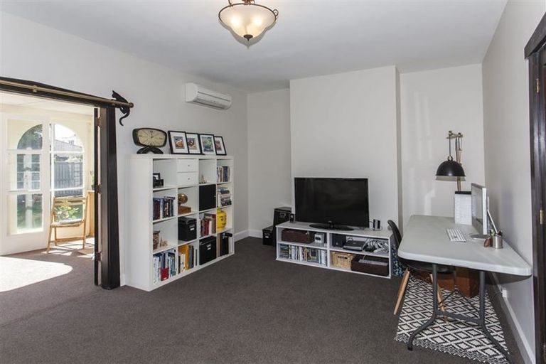 Photo of property in 8 Eversleigh Street, St Albans, Christchurch, 8014