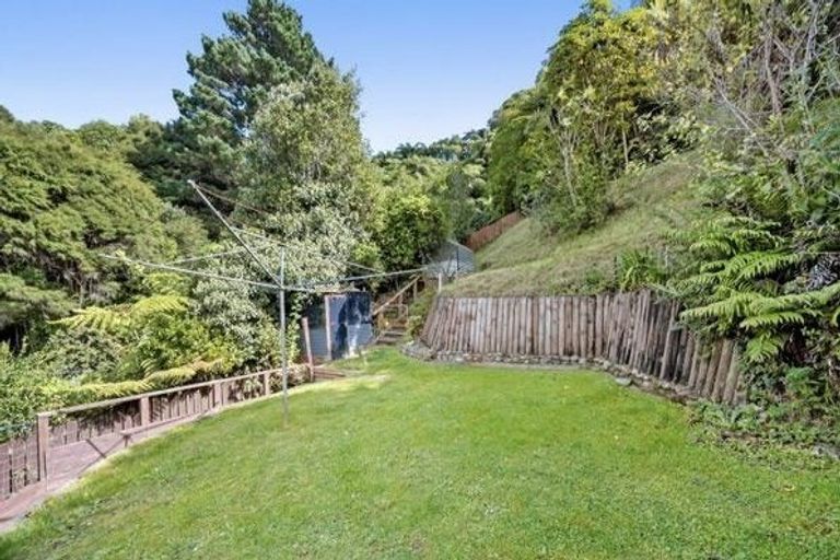 Photo of property in 41 Logie Street, Stokes Valley, Lower Hutt, 5019