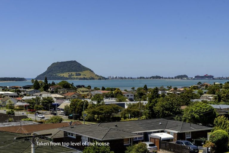 Photo of property in 8 Western Road, Otumoetai, Tauranga, 3110