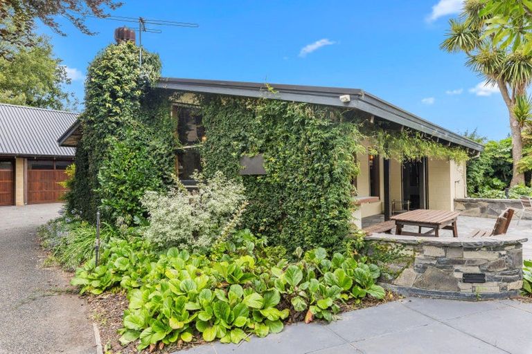 Photo of property in 455a Johns Road, Harewood, Christchurch, 8051