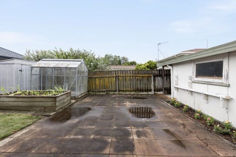 Photo of property in 2/40 Alamein Crescent, Onekawa, Napier, 4110