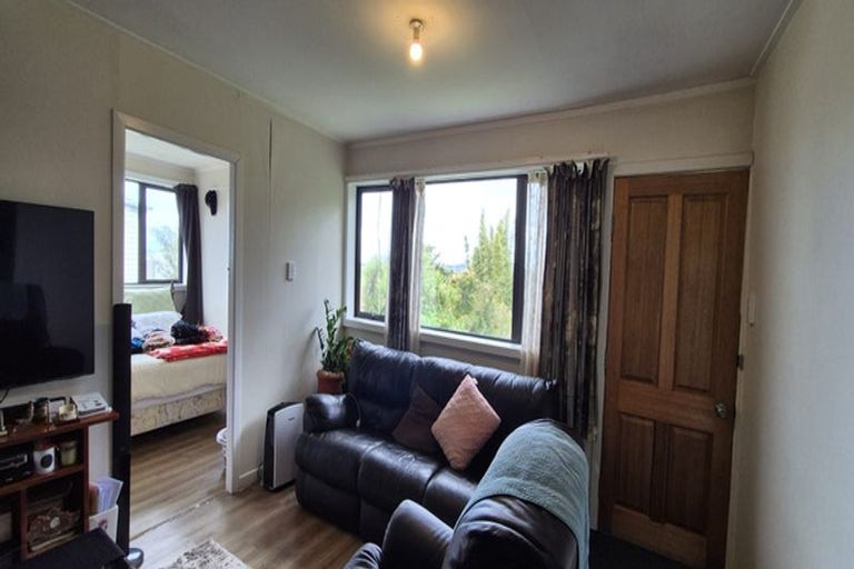 Photo of property in 5 Monarch Avenue, Hillcrest, Auckland, 0627