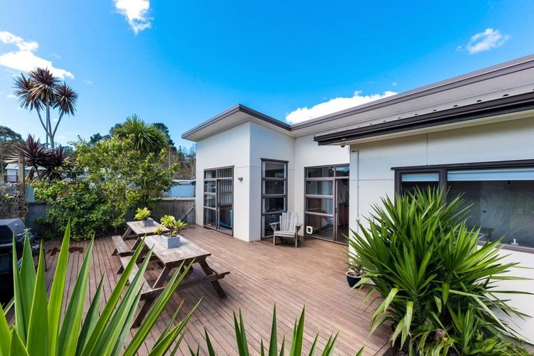 Photo of property in 48 Tamure Place, Ruakaka, 0116