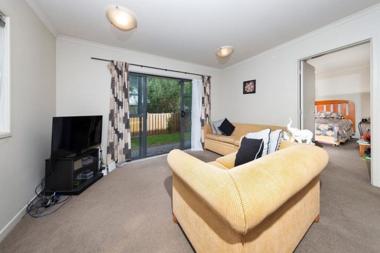 Photo of property in 24/8 Carolina Place, Albany, Auckland, 0632