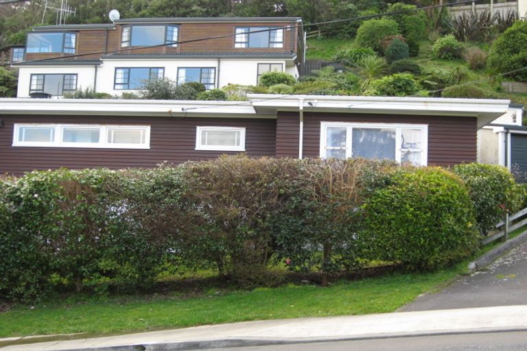 Photo of property in 15 David Crescent, Karori, Wellington, 6012