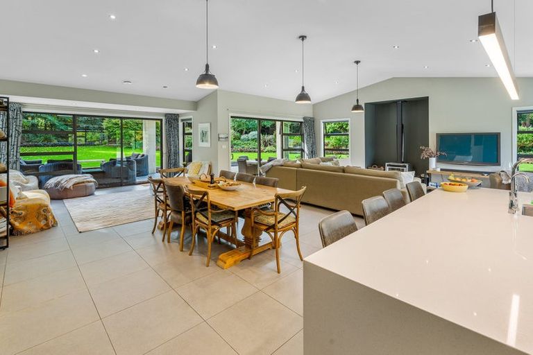 Photo of property in 32 Tirohanga Road, North Taieri, Mosgiel, 9092