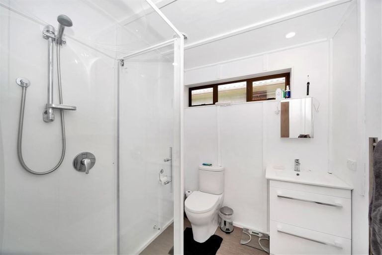 Photo of property in 288e Mangorei Road, Merrilands, New Plymouth, 4312