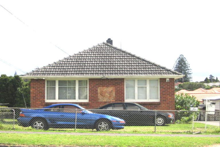 Photo of property in 51 Titirangi Road, New Lynn, Auckland, 0600