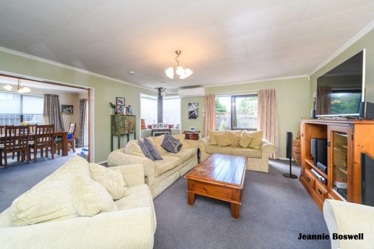Photo of property in 5 Jamesdale Court, Ashhurst, 4810