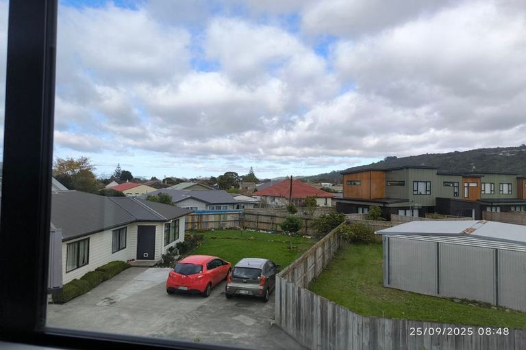 Photo of property in 7/4 Johnston Grove, Taita, Lower Hutt, 5011