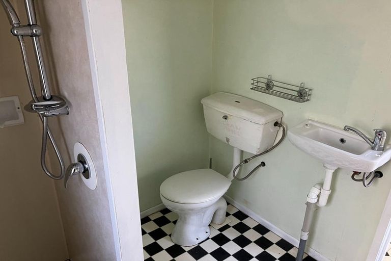 Photo of property in 15 Clare Road, St Albans, Christchurch, 8014