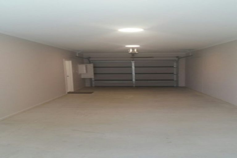 Photo of property in 2b Makura Road, Long Bay, Auckland, 0630