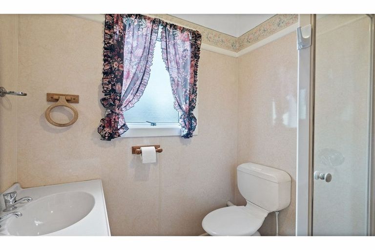 Photo of property in 107 Bay Road, Grasmere, Invercargill, 9810