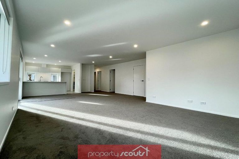 Photo of property in 12 Wakefield Street, Welbourn, New Plymouth, 4310