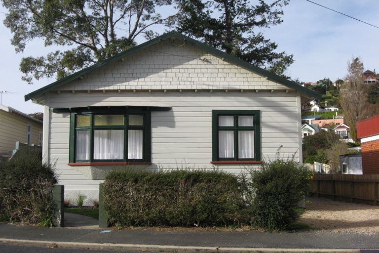 Photo of property in 8 Culloden Street, Kaikorai, Dunedin, 9010