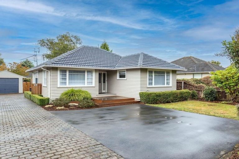 Photo of property in 16 Briggs Road, Mairehau, Christchurch, 8052