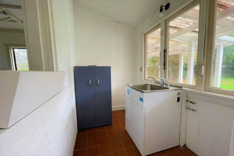 Photo of property in 77 Hill Road, Hillpark, Auckland, 2102