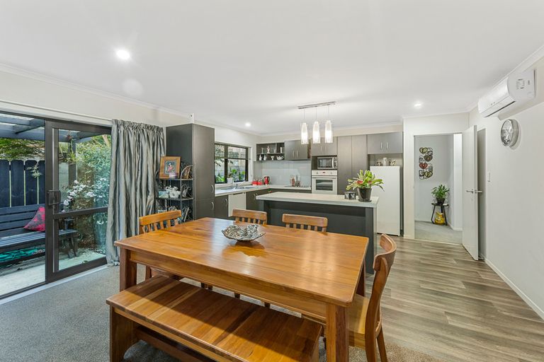 Photo of property in 2a Campbell Street, Waiuku, 2123