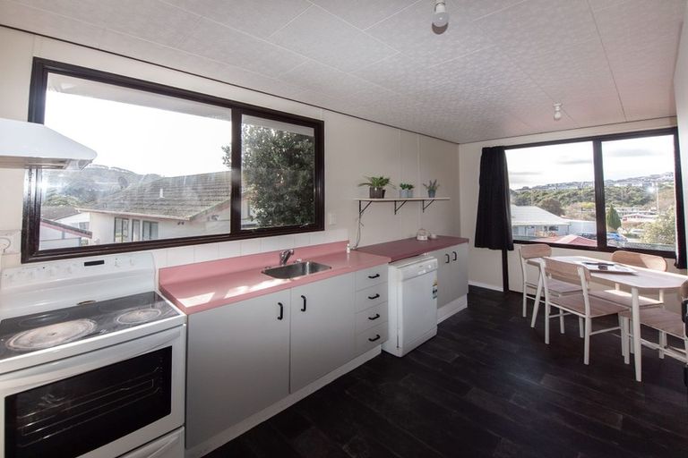 Photo of property in 14 Awatea Street, Ranui, Porirua, 5024