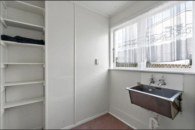 Photo of property in 70-72 Waihemo Street, Waitangirua, Porirua, 5024