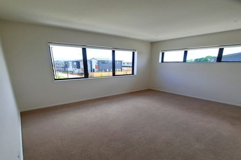 Photo of property in 13 Katikati Drive, Manurewa, Auckland, 2102