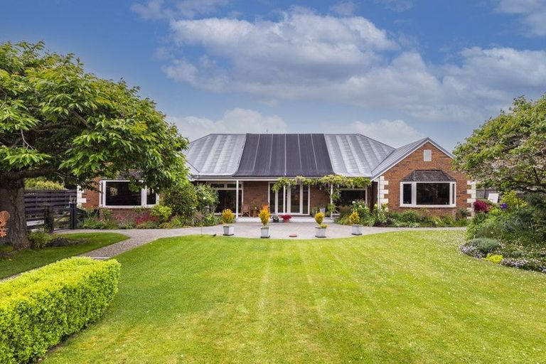 Photo of property in 3 Fairview Briars, Rangiora, 7400