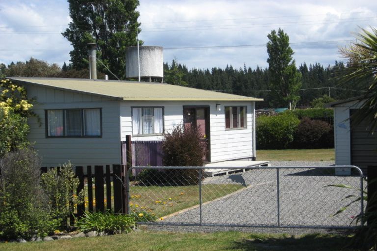 Photo of property in 6 Grierson Avenue, Amberley, 7481