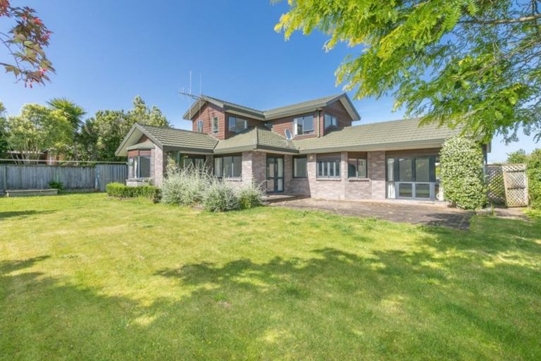 Photo of property in 24 Caversham Drive, Rototuna, Hamilton, 3210