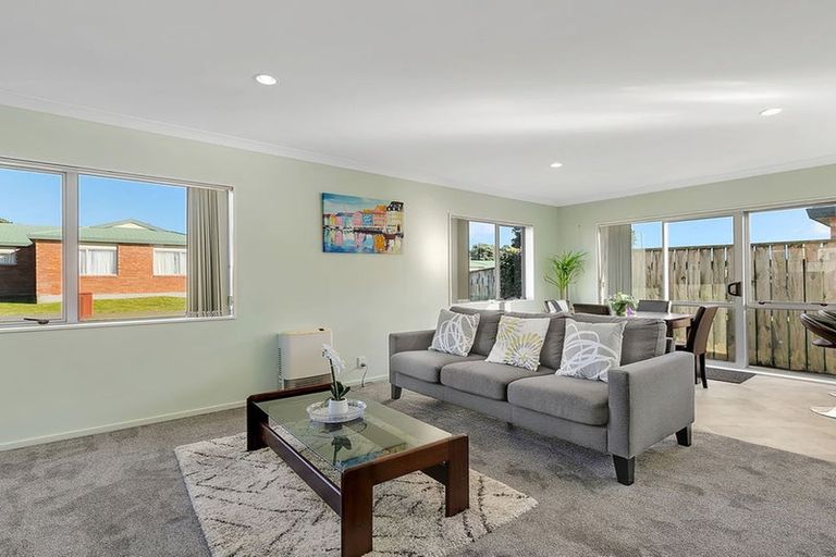Photo of property in 16 Pohutukawa Grove, Titahi Bay, Porirua, 5022