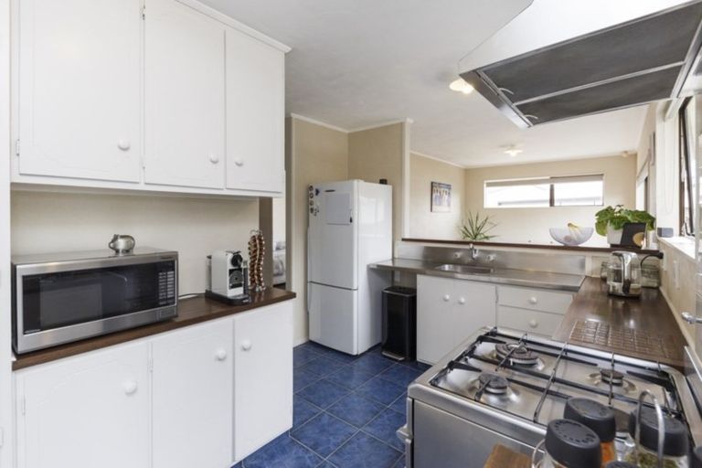 Photo of property in 7 Cedar Grove, Highbury, Palmerston North, 4412