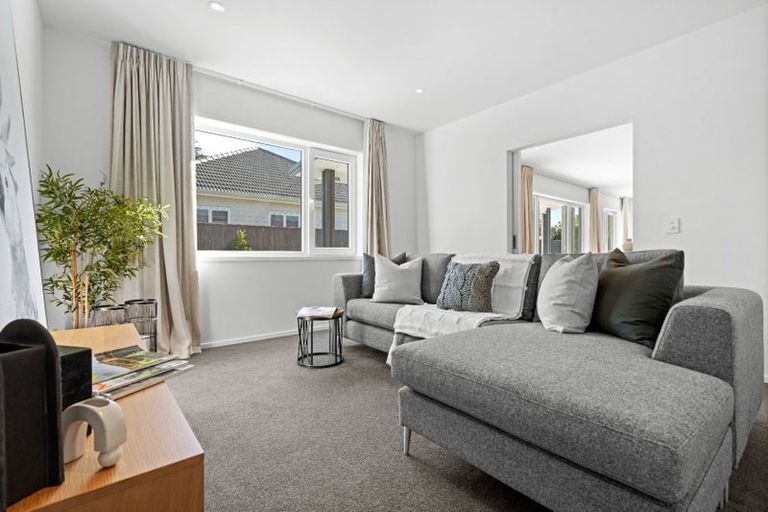 Photo of property in 64 Park Road, Carterton, 5713