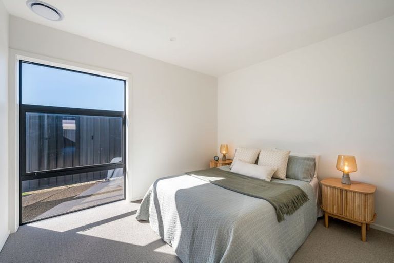 Photo of property in 6 Simpson Crescent, Wanaka, 9305