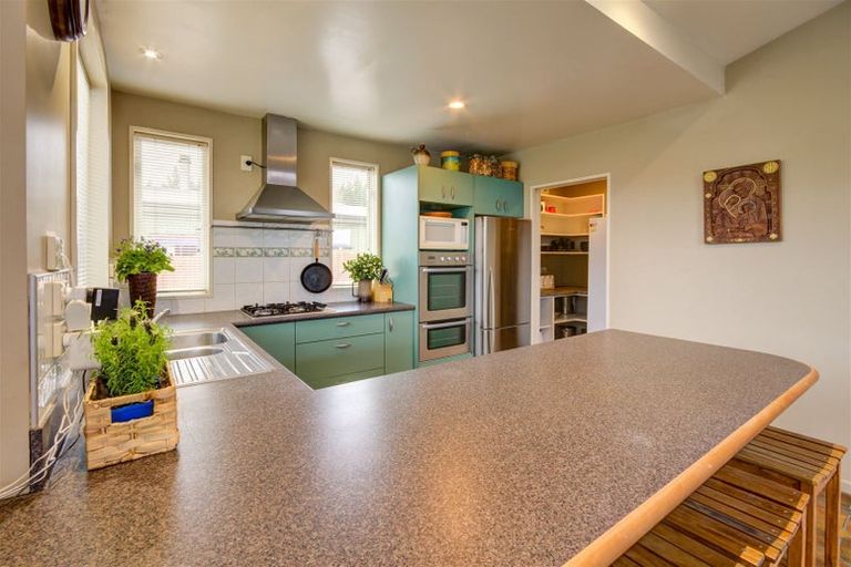 Photo of property in 17 Kiwi Avenue, Waikuku Beach, 7473