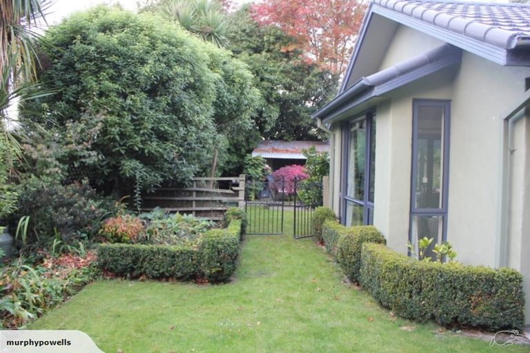 Photo of property in 5 Ivory Gardens, Rangiora, 7400