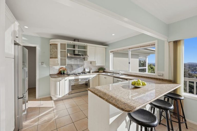 Photo of property in 10 Etherege Place, Howick, Auckland, 2014