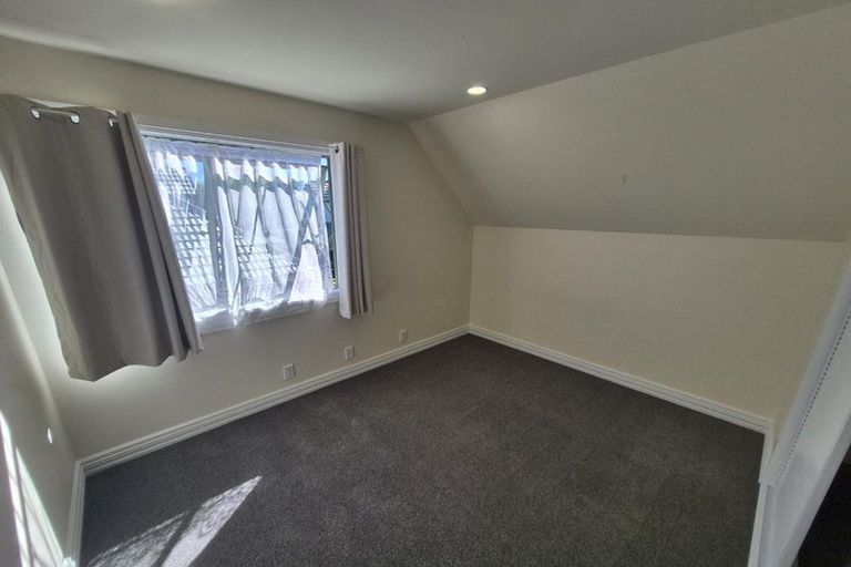 Photo of property in 132 Withells Road, Avonhead, Christchurch, 8042