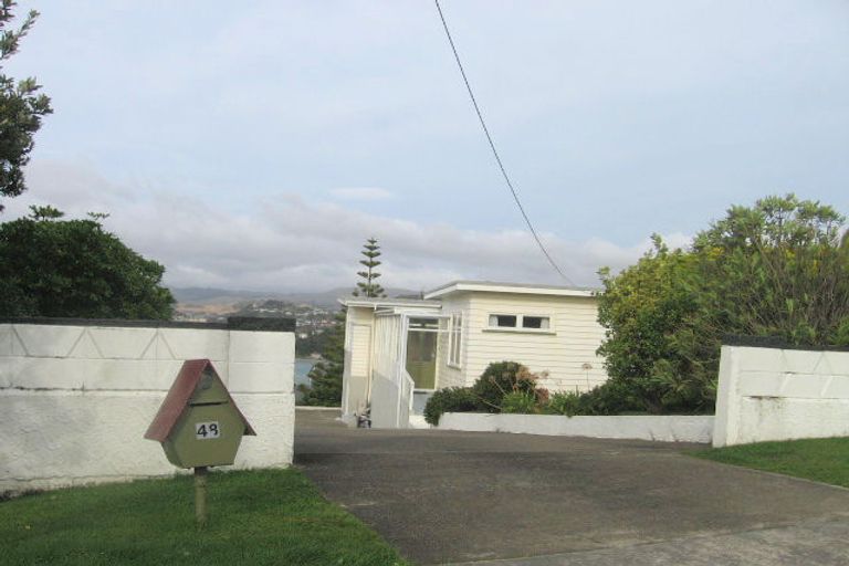 Photo of property in 48 Mana View Road, Paremata, Porirua, 5026