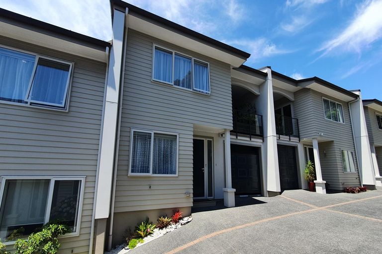 Photo of property in 24 Selwyn Road, Paihia, 0200