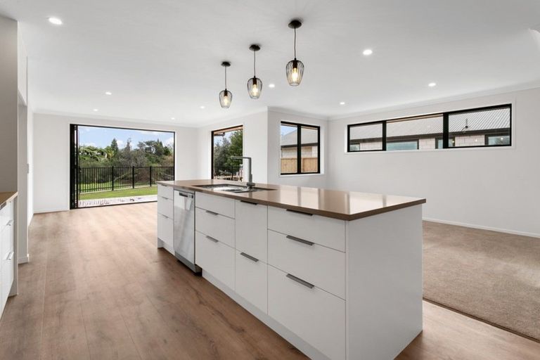 Photo of property in 32 Mulgan Street, Katikati, 3129