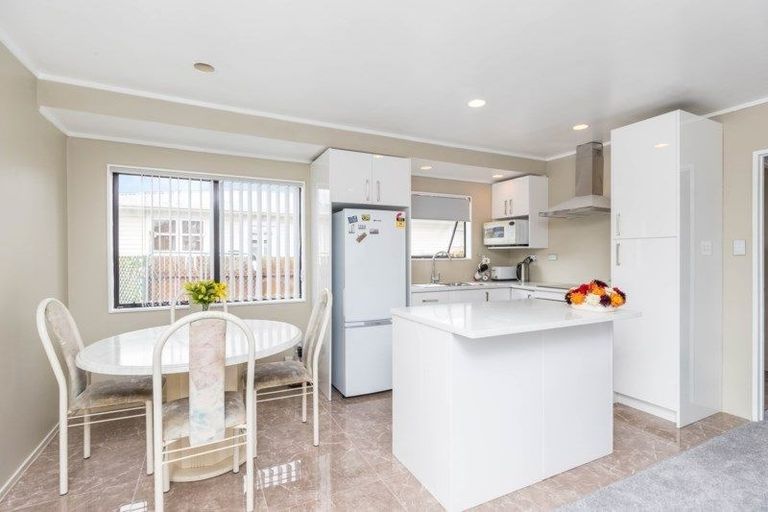 Photo of property in 85b Dominion Road, Papakura, 2110