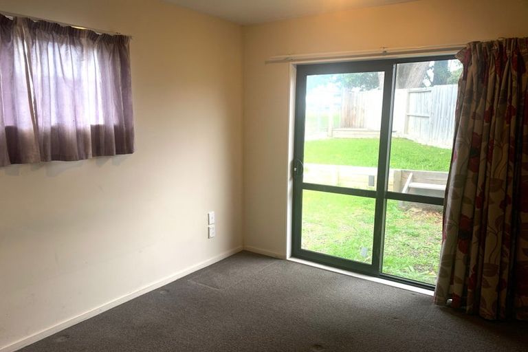 Photo of property in 26 Nile Road, Kelston, Auckland, 0602