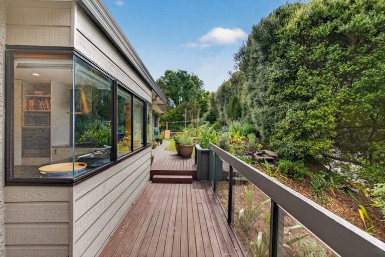 Photo of property in 83 Joll Road, Havelock North, 4130