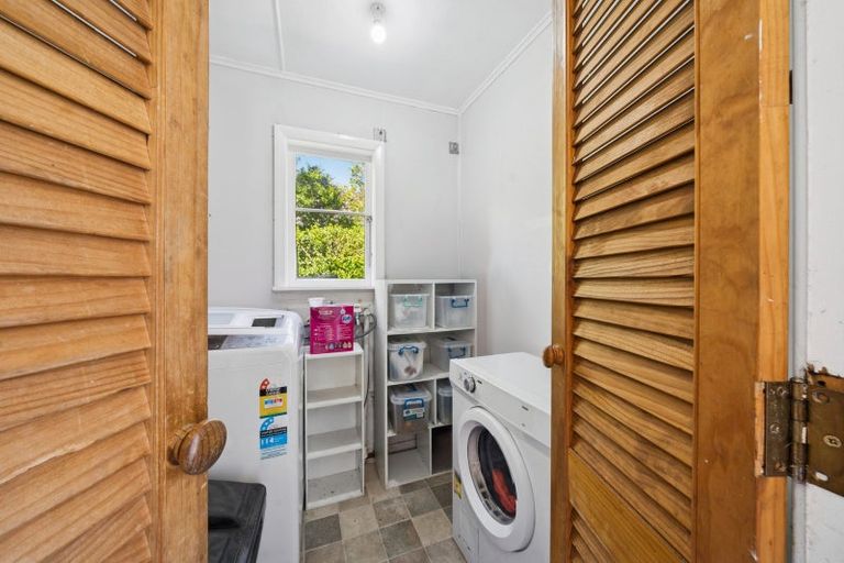 Photo of property in 203 Wellington Road, Wainuiomata, Lower Hutt, 5014