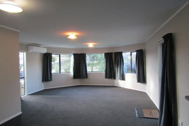Photo of property in 2/29 Kiddle Drive, Hilltop, Taupo, 3330