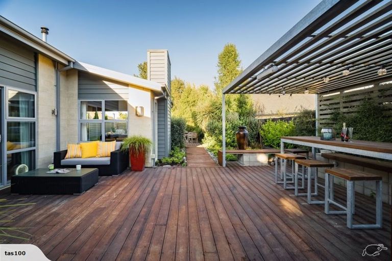 Photo of property in 15 Riverside Lane, Tai Tapu, 7672