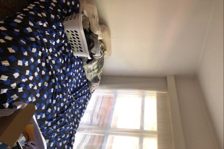 Photo of property in 26 Evelyn Place, Hillcrest, Auckland, 0627