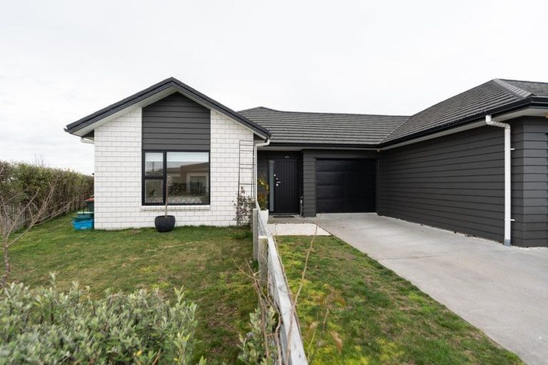 Photo of property in 2/34 Maggie Place, Chartwell, Hamilton, 3281