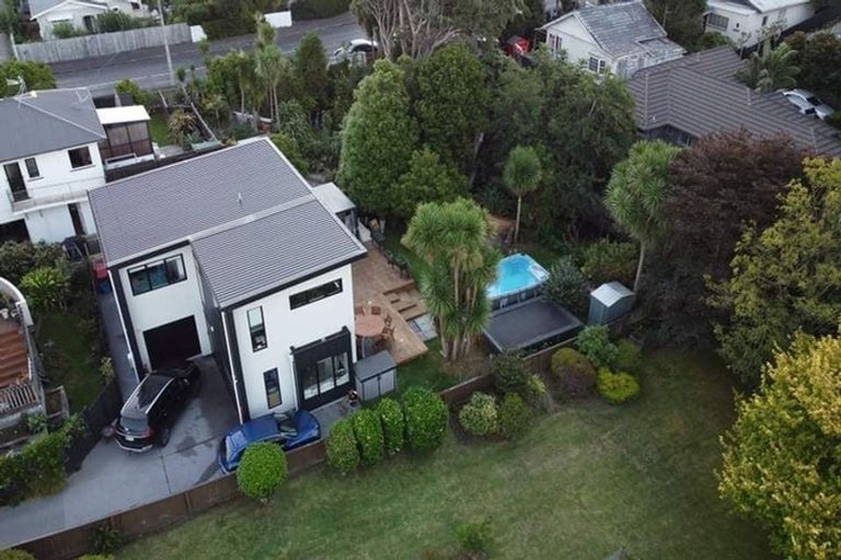 Photo of property in 32a Aubrey Street, New Plymouth, 4310