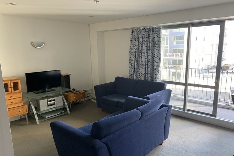 Photo of property in Alpha Apartments, 608/17 Vogel Lane, Auckland Central, Auckland, 1010